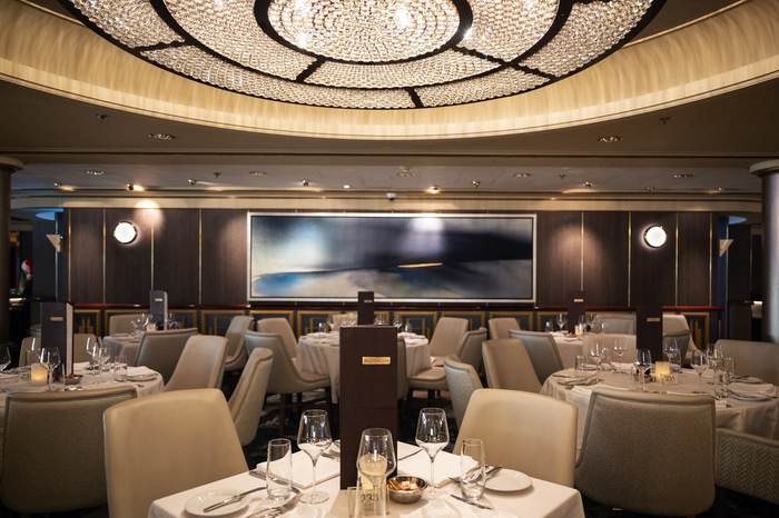 NCL, Norwegian Spirit, Windows 3.jpeg